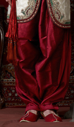 Cream Pure Banarasi Silk Stone Work Indowestern Sherwani